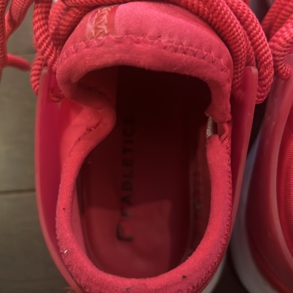 Fabletics Pismo Neoprene Sneaker Size 8 Cosmo - Picture 9 of 10